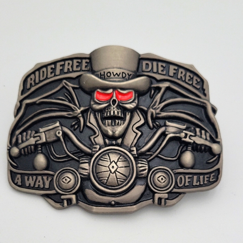 NWOT Skull Motorcycle Belt Buckle